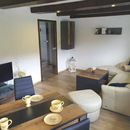 Saechsische-schweiz-ferienhaus-wohnung-2-mit-hervorragendem-panoramablick-ueber-das-elbtal * Konigstein an der Elbe