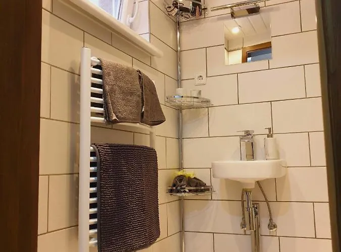 Saechsische-schweiz-ferienhaus-wohnung-2-mit-hervorragendem-panoramablick-ueber-das-elbtal